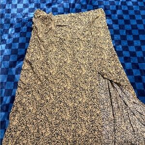 Versions Midi Skirt with Slit